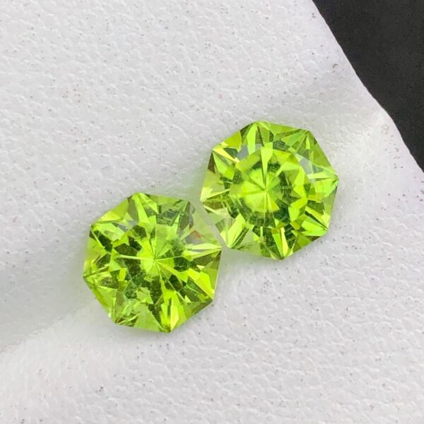 Hexagon Shape Peridot Pair for Jewelry Collection