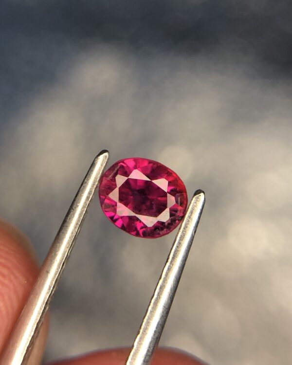 Top Grade Natural Pinkish Red Ruby For Jewelry