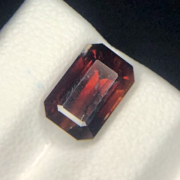 No Heat No Treat Natural Brownish Red Zircon Gemstone - Image 2