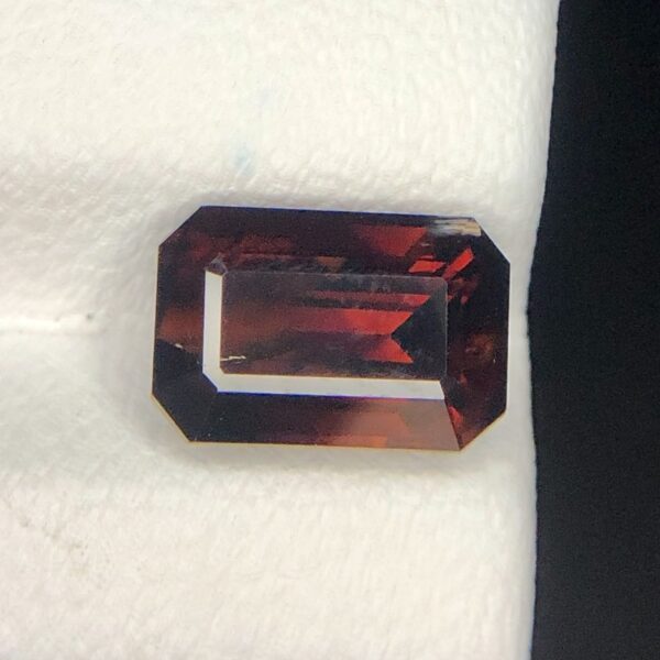 No Heat No Treat Natural Brownish Red Zircon Gemstone - Image 4