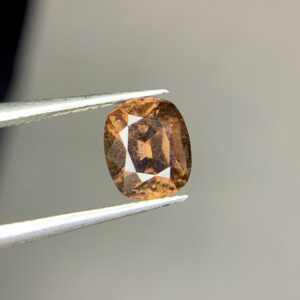 Natural Brown Sapphire Elegant Earth-Tone Gemstone
